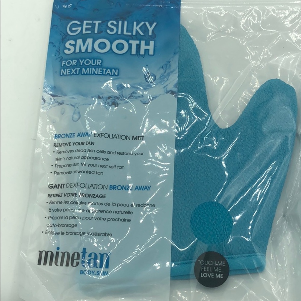 MineTan Coconut Water Based Tanner Foam with Mitt - Picture 3 of 6